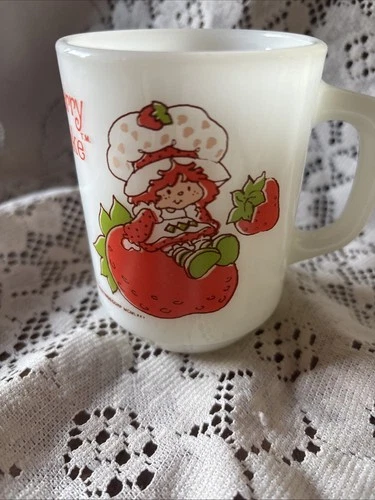 Vintage 1980s Strawberry Shortcake Coffee Mug Anchor Hocking Milk Glass Cup