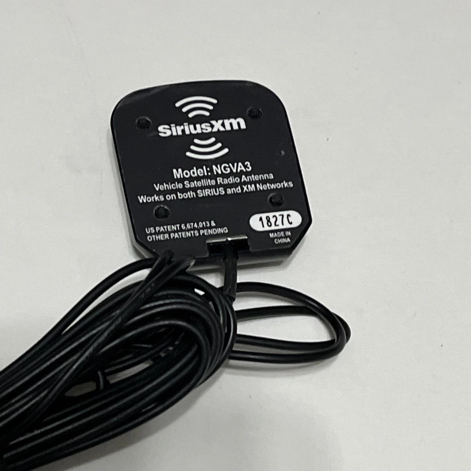 OEM Sirius XM Satellite Radio Magnetic Antenna, Car Antenna Model NGVA1 / NGVA3 - Image 2 of 3