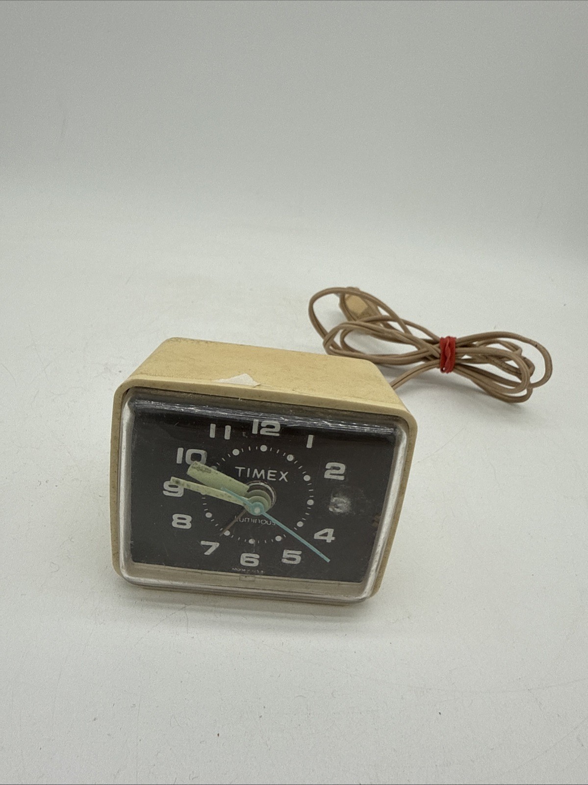 Small Square Beige #7370-1a