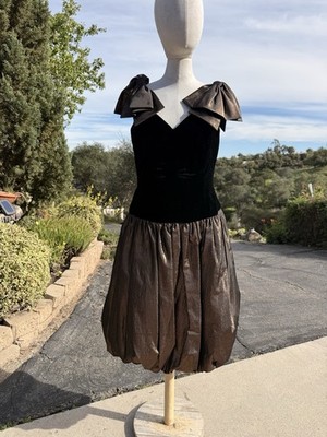 1970s Joy Stevens California Elegant Black and Bronze Dress with Bow Details