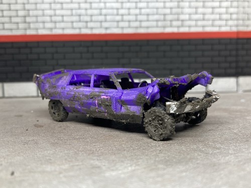 1/64 Scale 3D Printed Wrecked Cadillac Demolition Derby Car For Diecast Diorama - Picture 10 of 15