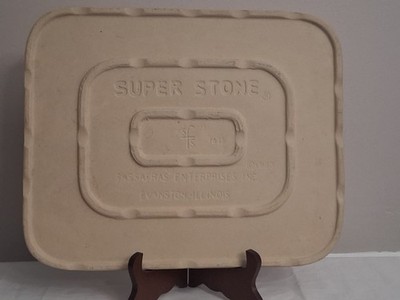 Sassafras Super Stone 14''x 12'' Baking Stone