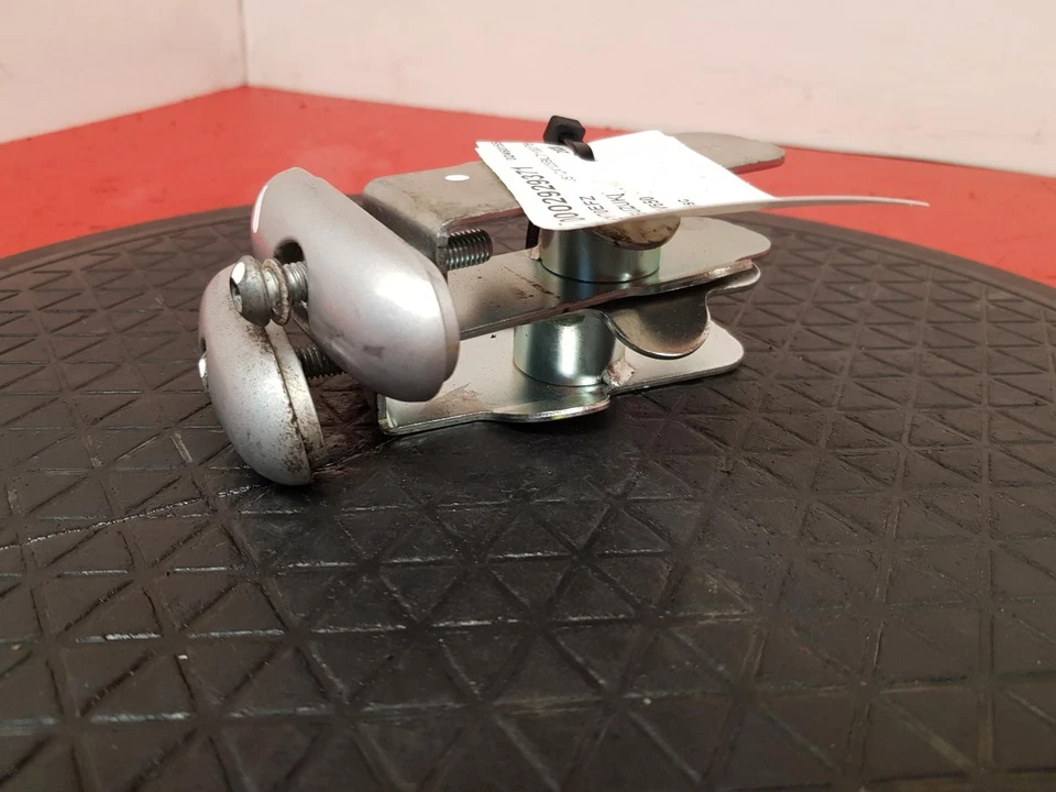 AJUSTADORES DE CADENA SUZUKI SV650 2020 Foto 3 de 4