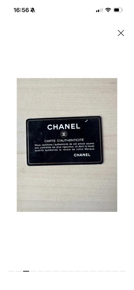 Chanel Medium Boy, photo 3 of 5