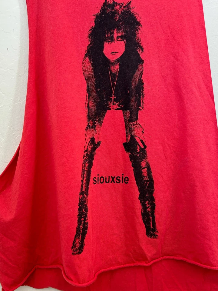 Camisa Siouxie Sioux Gótica Punk Roja M/L Años 80 90 ÚNICA Rara Verdadera De Colección Foto 4 de 4