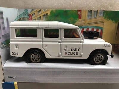 CORGI Collection 57901 Land Rover Military Police 12,5 cm x 4,7 cm x 5,6 cm - Photo 1/4