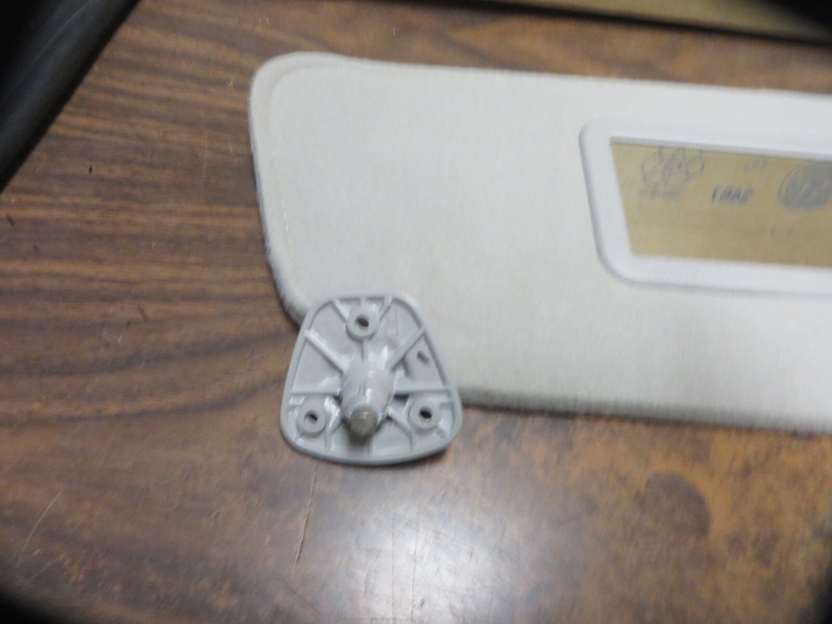 OEM # 15981608 General Motors new OEM Sunshade Mirror RH GRAY | eBay 