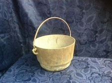 Art. 28 - Vecchio secchio paiolo in ferro epoca fine 800 primi 900.