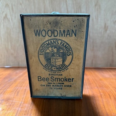 Vintage Woodman Famous Bee Smoker Beekeeper Tool Antique hive puffer Bingham tin