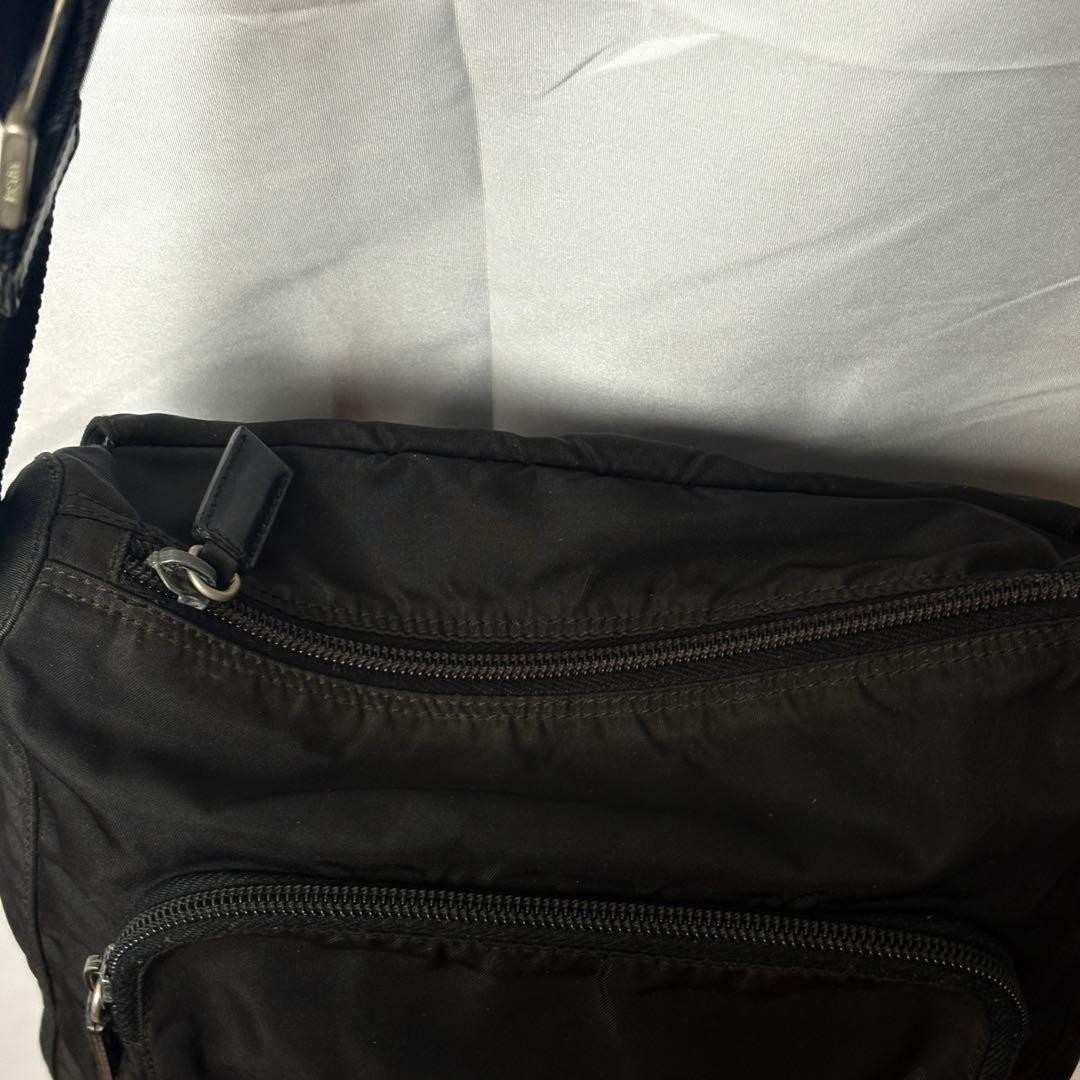 Prada Nylon Black Shoulder Bag Triangle Logo Vintage Authentic thumbnail 8