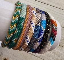 G4 8 PCs Nepal Beaded Bracelets Green Blue Seed Bead 7" Average Size FREE SHIP