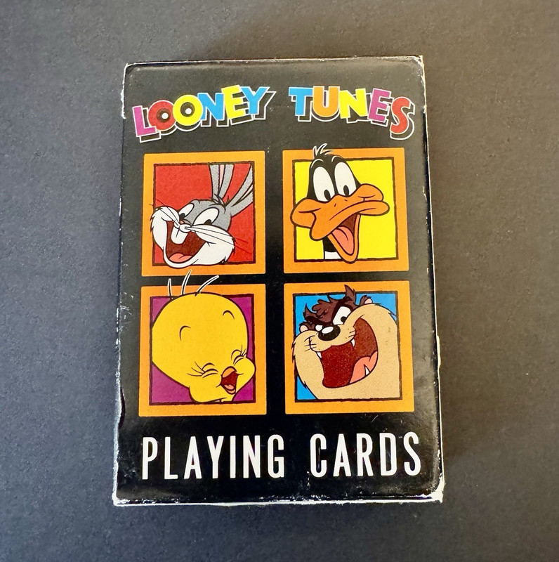 The United States Playing Card Co Looney Tunes Card Deck 1993 MPN 225-R