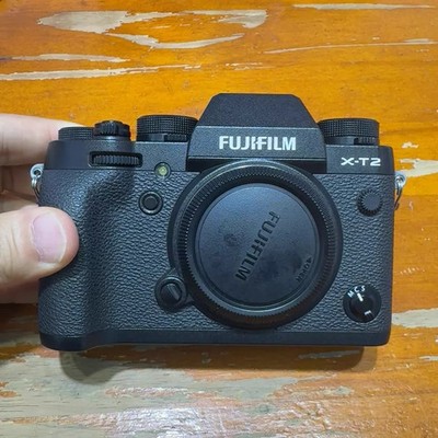 Fujifilm Fuji X-T2 XT2 24.3MP Mirrorless SLR Digital Camera Body Fully Working