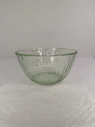 Pyrex Green Glass 7402-S 6 Cup Ribbed Mixing Bowl Vintage approx 7 1/4" Or 1.4L