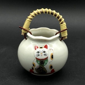Vintage Japanese ceramic Maneki Neko toothpick holder good luck Nakagama cat