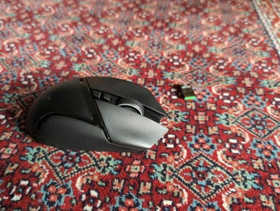 Razer Basilisk V3 Pro Gaming Maus, Wireless, USB, RGB, Ergonomisch, Schwarz - Bild 1 von 4