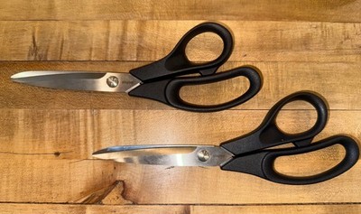 SET OF 2 GINGHER SCISSORS 8 