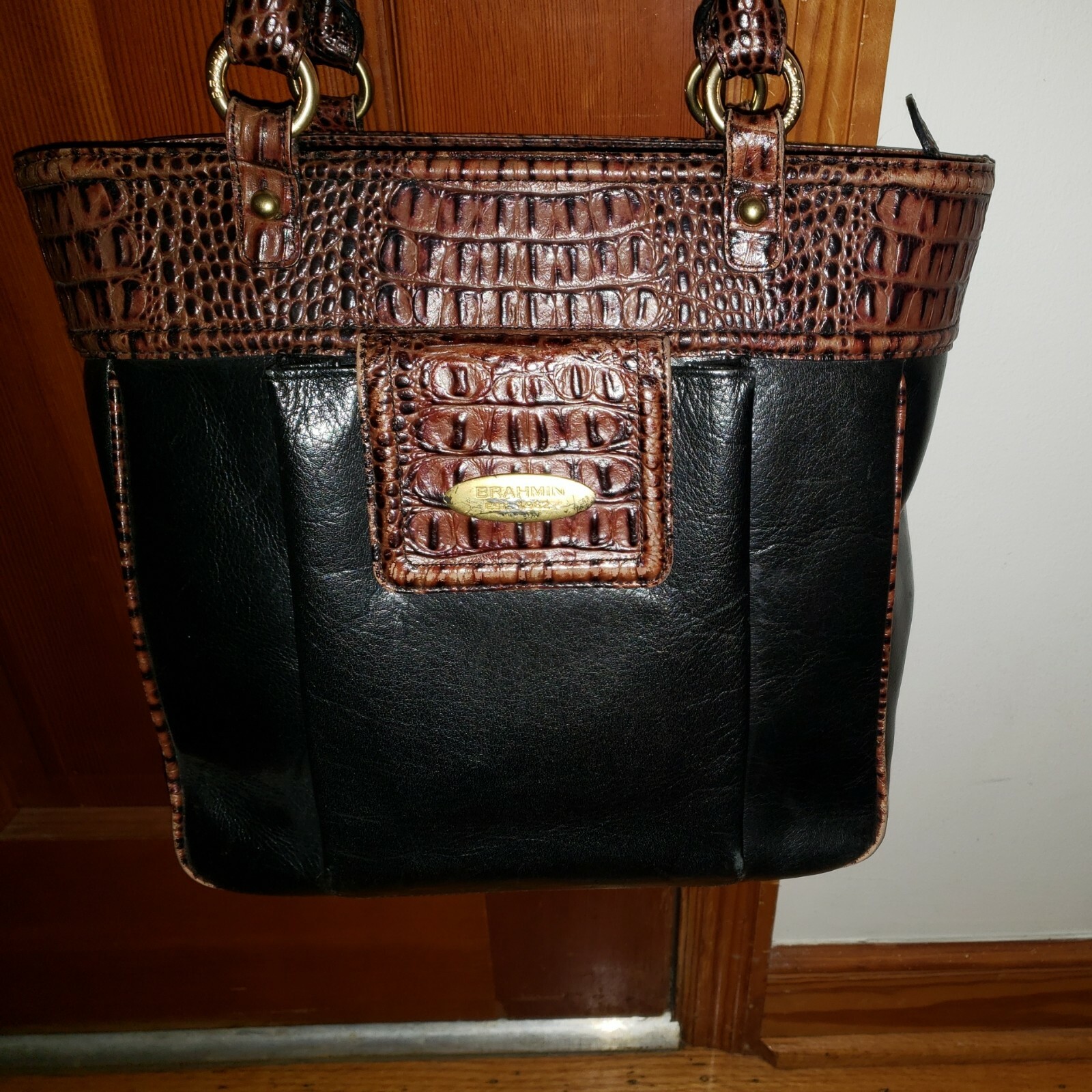 brahmin leather purse
