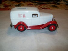 Ertl 9037 1:25 "Dyersville Historical Society" 1932 Ford Panel Delivery Bank