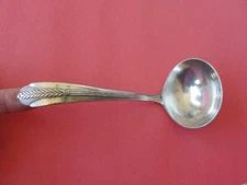 Wm Rogers MFG. Co./International Silver Plate Gravy Ladle "Allure" Pattern 1939