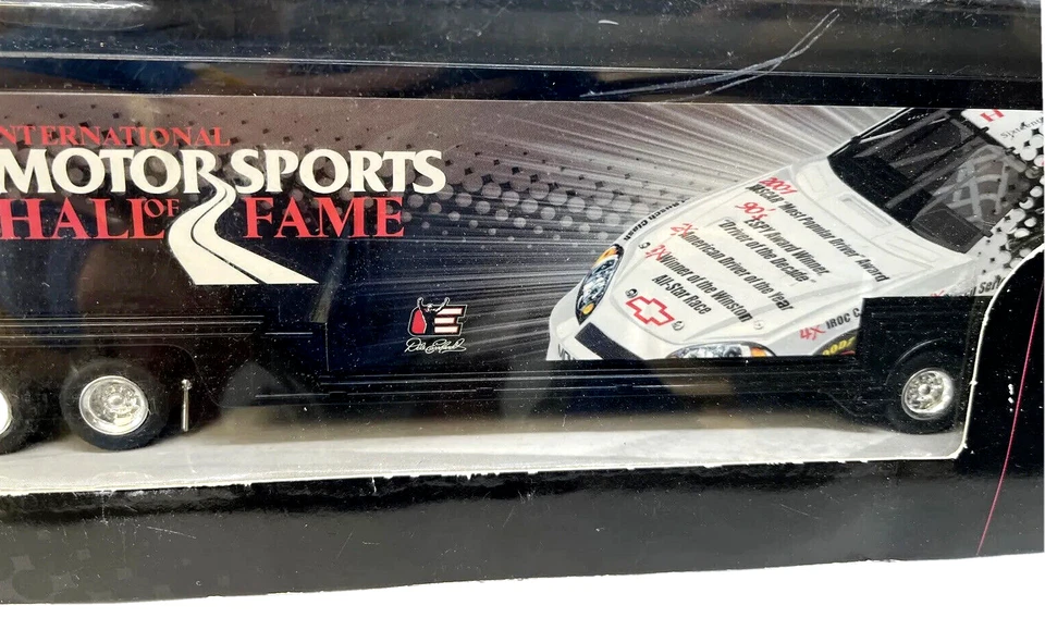 Camión Dale Earnhardt Sr Semi Haul Salón de la Fama Homenaje 1:64 Winner Circle 2006 Foto 4 de 4