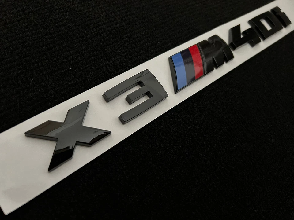 BMW X3 M40i BADGE IN GLOSS BLACK - Image 3 of 4