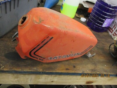1980 Batavus MOPED Gas Tank been in storage no gas cap needs restored 50cc 80 