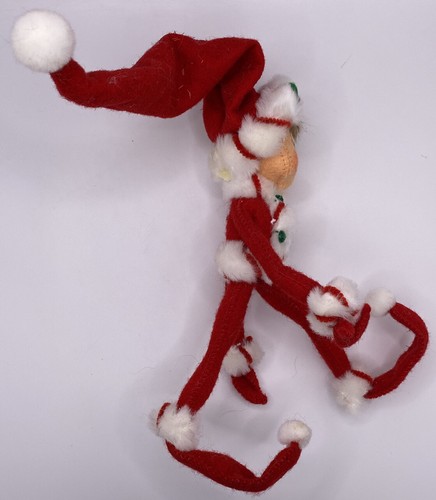 Annalee Christmas ~8.5" 2008 Elf Red Coat w/ Green Jewel Buttons and Long Hat - Picture 2 of 9