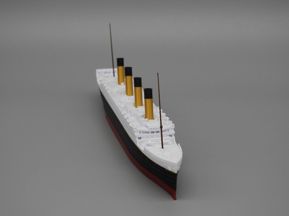 12” RMS Titanic Model, Titanic Toys For Kids, Model Titanic Toy ...