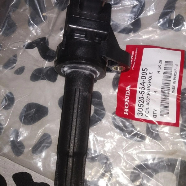1x Genuine OEM Indonesia Honda Jazz Fit GE 20082013 Ignition Coil