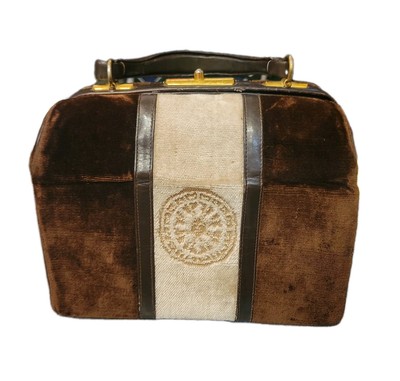 Roberta Di Camerino 1960s Bagonghi Velvet Top Handle Handbag Brown Beige