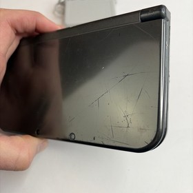 New Nintendo 3DS XL Gray Black Console W Charger Stylus US Version