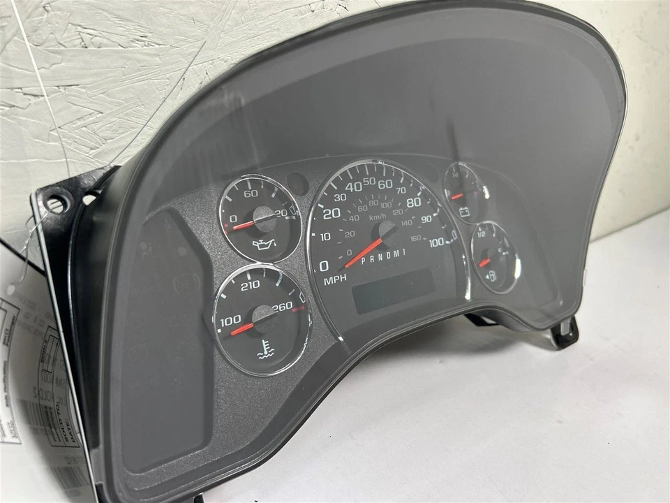 2022 Chevy Express 2500 Speedometer 50k PN-84688155 OEM - Image 2 of 4