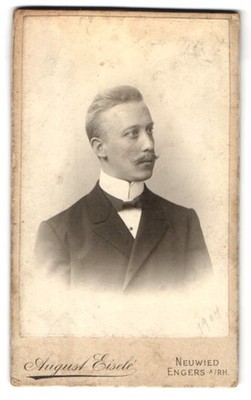 Fotografie August Eisele, Neuwied a. Rh., Rhein-Str. 45, Porträt eines elegante 