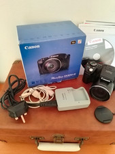 Canon PowerShot SX500 IS 16MP 30x Zoom Bridge Camera Black IS HD Bundle