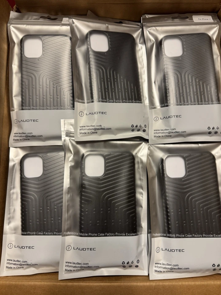 Lot wholesale 105pc for iPhone 11 6.1 in. Carbon/Leather tpu For resale bulk - Image 3 of 3