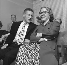James MacArthur his mother Helen Hayes watches a viewing of a CLIM- Old Photo