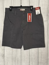 Wrangler Men  s Relaxed Fit Shorts   Charcoal Gray   Size 34 NEW TAGS 