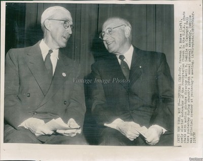1952 Dr Hermann Morse Ny Cecil Demille Motion Picture Wirephoto Vintage 8x10