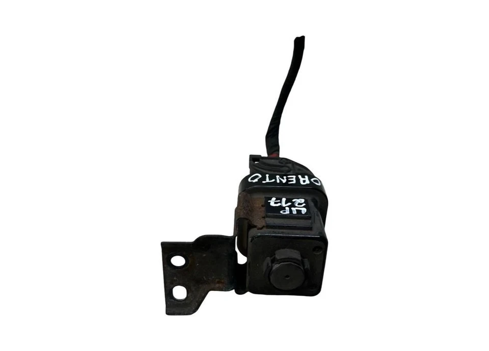 KIA Sorento 2013 Glow plug pre heat relay 368302F310 EVA63394 - Image 4 of 4