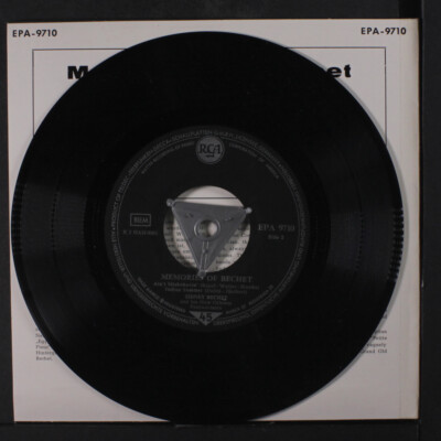 SIDNEY BECHET: memories of bechet RCA 7