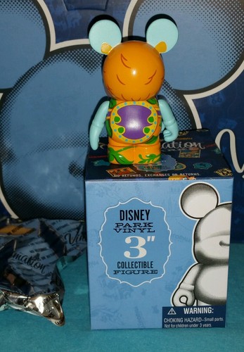DISNEY VINYLMATION 3" Set 11 Park California King Triton Carousel w/ Box + Foil  - Photo 2/2