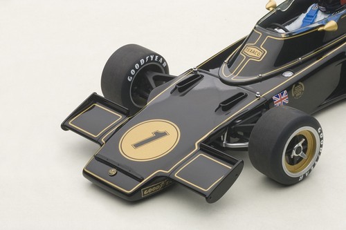 Lotus 72E 1973 #1 Emerson Fittipaldi w/Driver Figure 1/18 Model Car AUTOart NIB - Picture 12 of 15