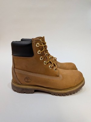 Women's Timberland  Premium 6-Inch Waterproof Boot SIZE 6.5 Preowned USED