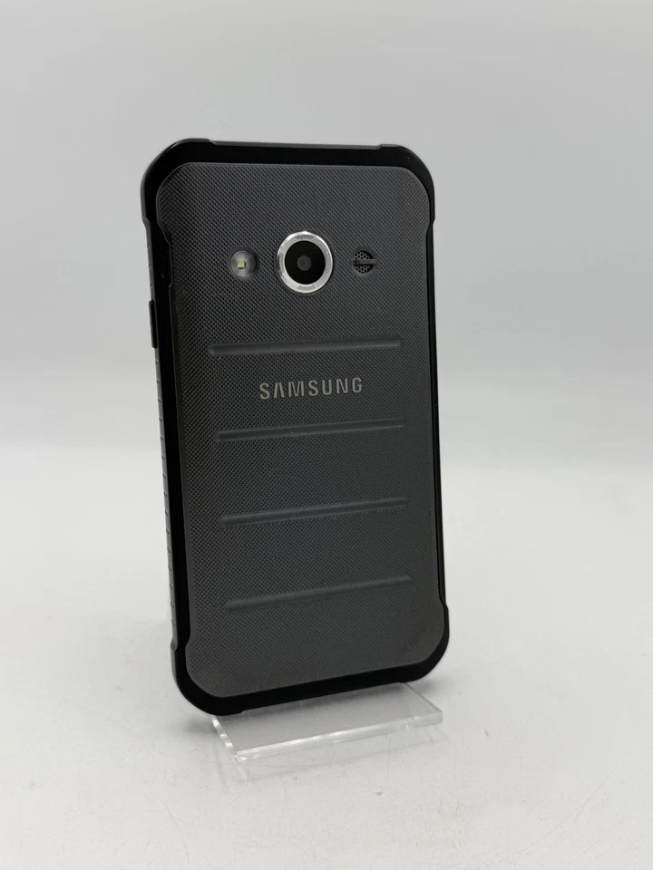 Samsung Galaxy XCover 3 | G388F | 8GB | Schwarz Grau | gut bis sehr gut - Bild 2 von 4