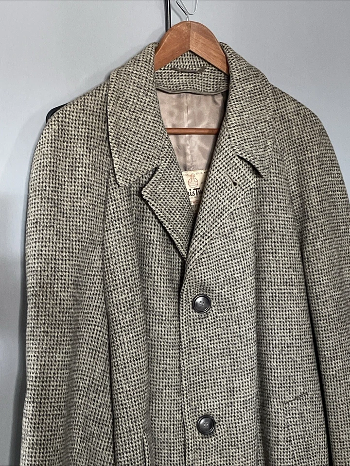 Harris Tweed Vintage Handwoven Scottish Wool Overcoat Jacket Men 42-44 - Image 2 of 4