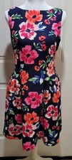 New Vince Camuto Stretchy Floral Dress