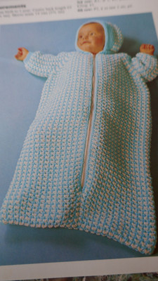 Strickanleitung - kuscheliger Schlafsack in 2 Farben von Aran - zur Tanne Geburt - 1 Jahr