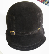 VINTAGE MOD 60S BETMAR DARK BROWN WOOL BUCKLES CLOCHE HAT UNION MADE