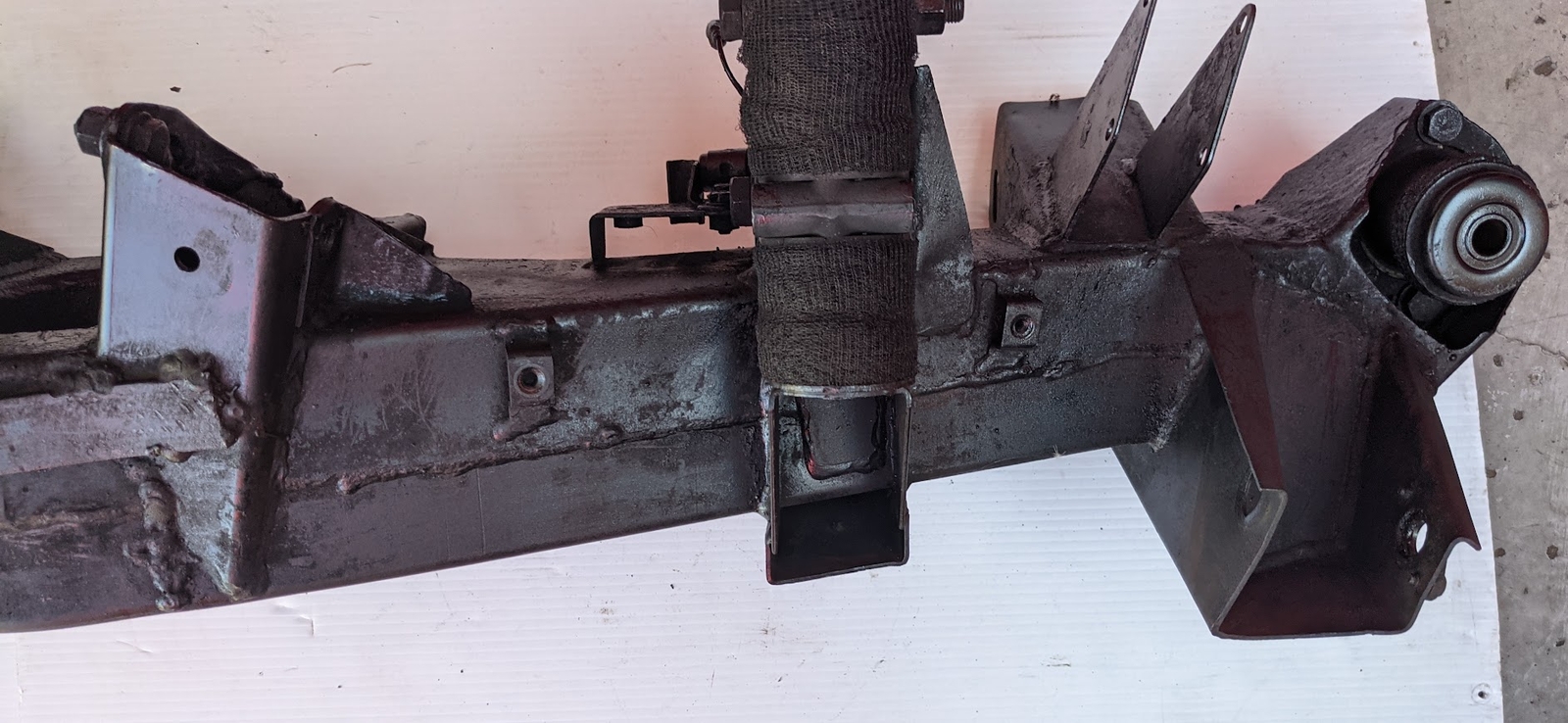 Rolls Royce Silver Shadow Corniche Camargue rear subframe crossmember UR20495